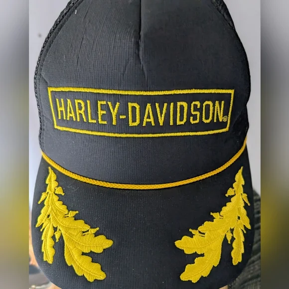 Harley Davidson Black and Gold CAPTAIN Trucker Hat